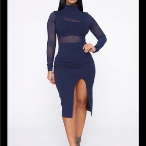 Navy blue dress with mesh and a split